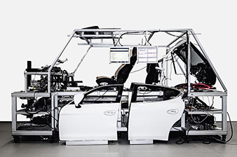 Electronic integration center 